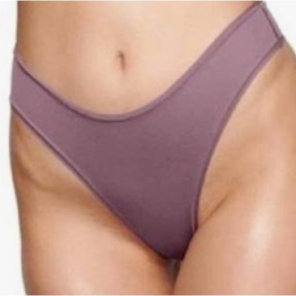 SKIMS FITS EVERYBODY T STRING and SEAMLESS PLUM BLACK SIZE 3X 2 pc bundle - Picture 8 of 16